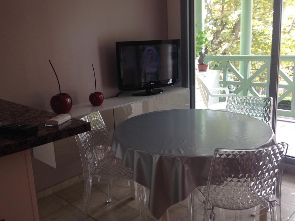 Joli T2 Proche De La Apartment *